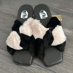VHNY Faux Fur Black and Cream Slide Sandals